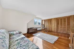 31 Fairfields Ln, Huntington Station, NY 11746 - Photo 14