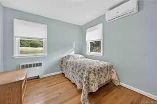 31 Fairfields Ln, Huntington Station, NY 11746 - Photo 10