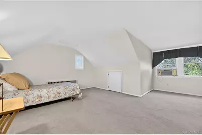 31 Fairfields Lane, Huntington Station, NY 11746 - Photo 16