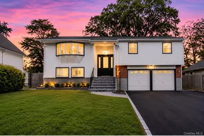 12 Deans Lane, Bayville, NY 11709 - Photo 2