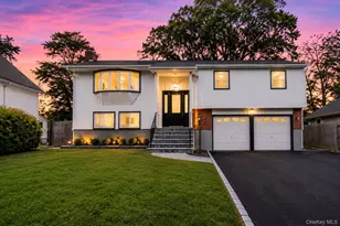 12 Deans Ln, Bayville, NY 11709 - Photo 2