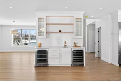 43 Hilltop Lane, Thornwood, NY 10594 - Photo 8