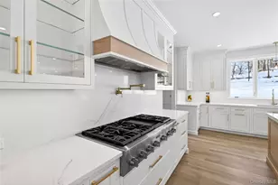 43 Hilltop Ln, Thornwood, NY 10594 - Photo 12