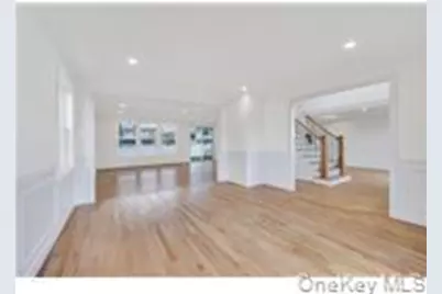 87 West Avenue, Hicksville, NY 11801 - Photo 10