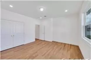 87 West Ave, Hicksville, NY 11801 - Photo 16