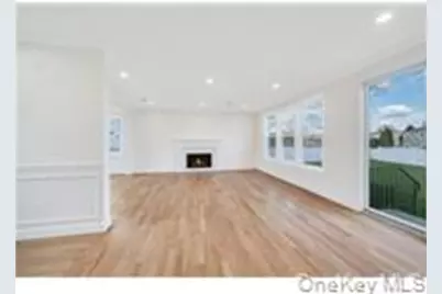 87 West Avenue, Hicksville, NY 11801 - Photo 12