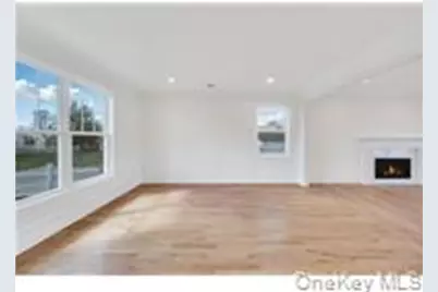 87 West Avenue, Hicksville, NY 11801 - Photo 8