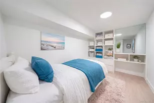 25-19 McIntosh St, East Elmhurst, NY 11369 - Photo 14