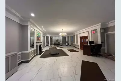 118-11 84th Avenue #418, Kew Gardens, NY 11415 - Photo 4