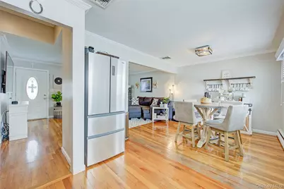 4 David Drive, Farmingdale, NY 11735 - Photo 16