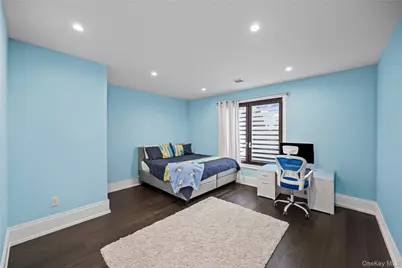 185 Willetts Lane, West Islip, NY 11795 - Photo 32