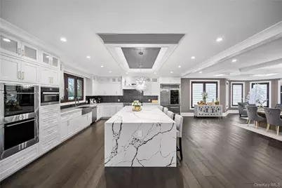 185 Willetts Lane, West Islip, NY 11795 - Photo 14