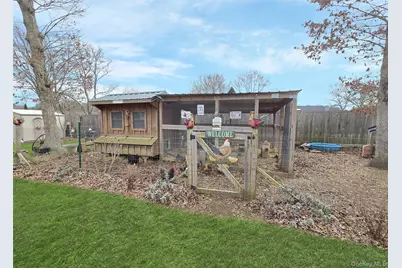 6 Shelley Drive, Middle Island, NY 11953 - Photo 22