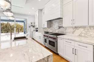 8 Ashwood Ct, Southampton, NY 11968 - Photo 14