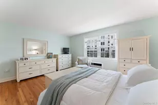 7 Lake Ave, Bronxville, NY 10708 - Photo 8