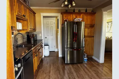 39 Sengstacken Drive, Stony Point, NY 10980 - Photo 4