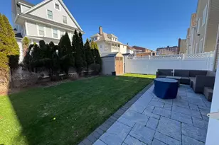 1-82 Beach 125th St, Rockaway Park, NY 11694 - Photo 16