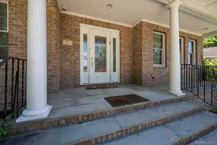 15 Church St, Roslyn, NY 11576 - Photo 6