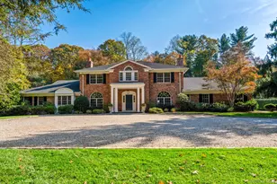 30 Underhill Rd, Locust Valley, NY 11560 - Photo 2