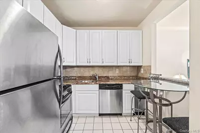 179 Surf Drive #114, Bronx, NY 10473 - Photo 8