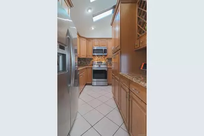 163 Floyd Street, Brentwood, NY 11717 - Photo 8