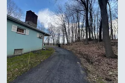 5 Roggia Road, Chester, NY 10918 - Photo 2