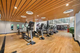 547 W 47th St, New York, NY 10036 - Photo 22