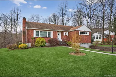 15 Hy Vue Drive, Newburgh, NY 12550 - Photo 6