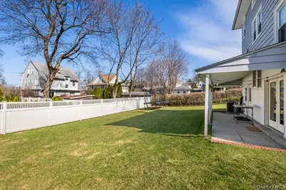 143 Gaylor Road, Scarsdale, NY 10583 - Photo 36