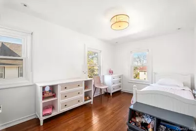 143 Gaylor Road, Scarsdale, NY 10583 - Photo 24