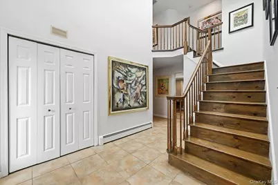 10 Weatherstone Way, Smithtown, NY 11787 - Photo 4