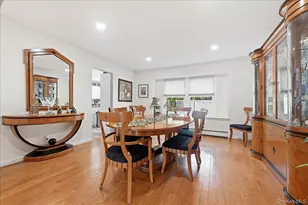 10 Weatherstone Way, Smithtown, NY 11787 - Photo 8