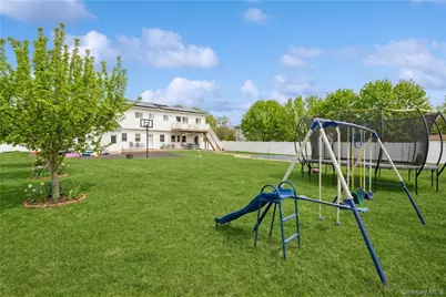 40 Scholar Lane, Commack, NY 11725 - Photo 42