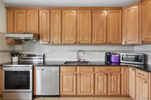 40 Scholar Ln, Commack, NY 11725 - Photo 14