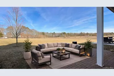 94 Lakeside Court, Shirley, NY 11967 - Photo 24