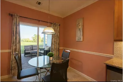 94 Lakeside Court, Shirley, NY 11967 - Photo 8