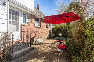 1 Herbert Dr, New Hyde Park, NY 11040 - Photo 22