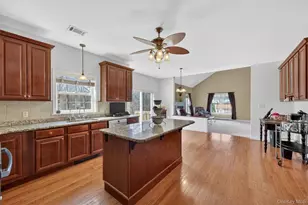 5 Autumn Ridge Way, Newburgh, NY 12550 - Photo 10