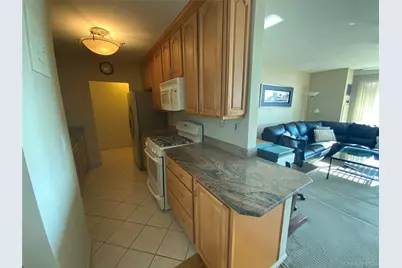 26910 Grand Central Parkway #33Y, Floral Park, NY 11005 - Photo 4