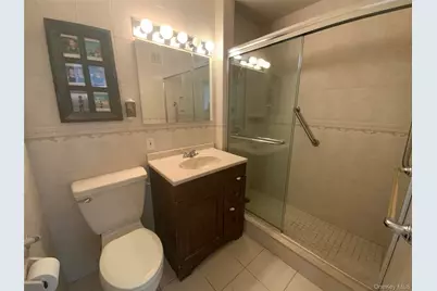 26910 Grand Central Parkway #33Y, Floral Park, NY 11005 - Photo 8