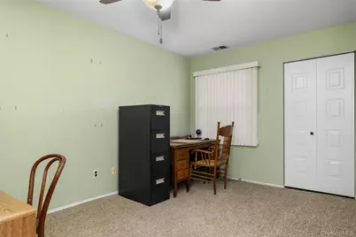 48 Southgate Circle, Massapequa Park, NY 11762 - Photo 22