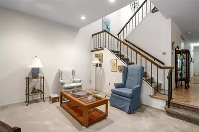 48 Southgate Circle, Massapequa Park, NY 11762 - Photo 14