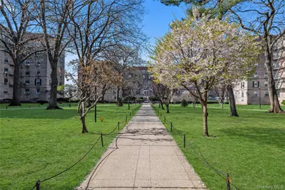 5142 30th Avenue #5I, Woodside, NY 11377 - Photo 12