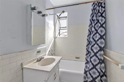 5142 30th Avenue #5I, Woodside, NY 11377 - Photo 10