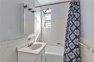 5142 30th Ave, Woodside, NY 11377 - Photo 10