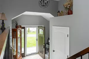 8 Willow Rd, Beacon, NY 12508 - Photo 4