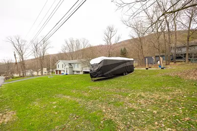 8 Willow Road, Beacon, NY 12508 - Photo 24