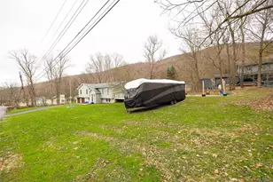 8 Willow Rd, Beacon, NY 12508 - Photo 24