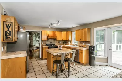 104 B Squiretown Road, Hampton Bays, NY 11946 - Photo 10