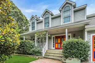 104B Squiretown Rd, Hampton Bays, NY 11946 - Photo 2